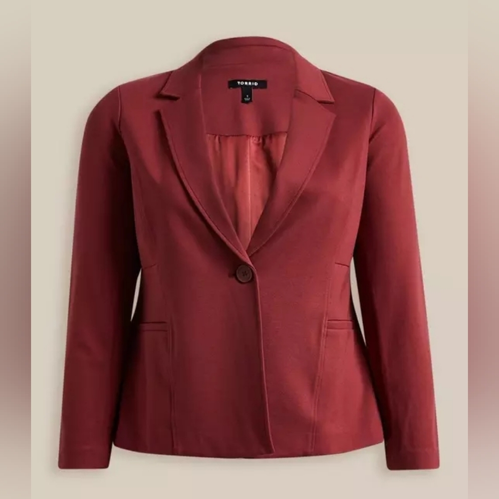 NWT Torrid Chelsea Studio Luxe Ponte Blazer Stretchy Maroon Tailored Fit - Picture 14 of 15